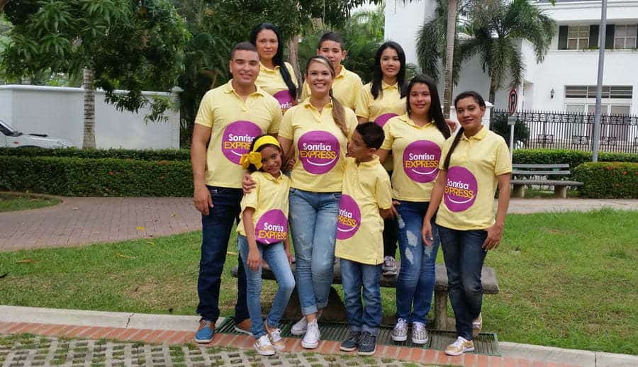 Sonrisa express, el tratamiento que dibuja hermosas sonrisas en Montería