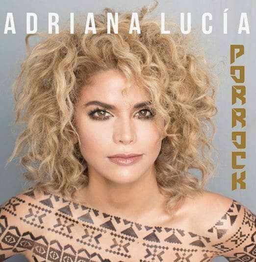 portada del álbum adriana lucía