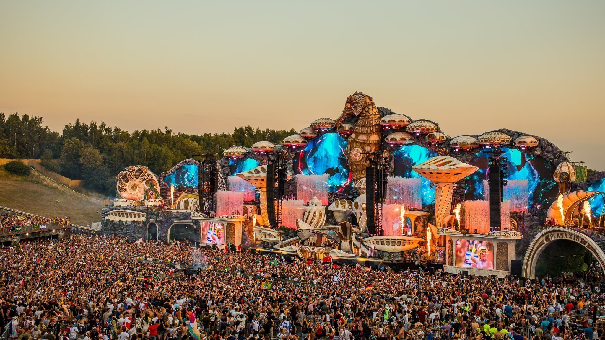 Dj Tiesto tocó un vallenato en Tomorrowland 2019
