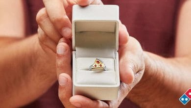 Domino’s Pizza dará GRATIS un anillo de compromiso