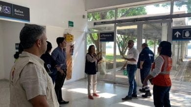 Controles en aeropuerto y terminal de transportes en Montería