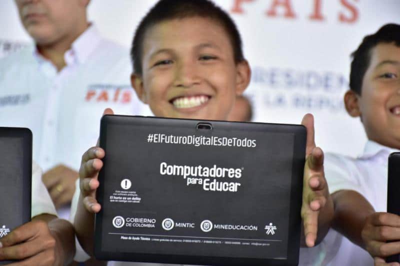 5.320 computadores serán distribuidos en 10 municipios de Córdoba