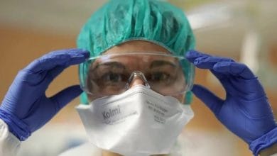 Línea para reportar la falta de elementos de protección a médicos