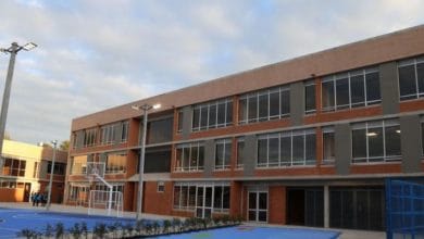 MinEducación evalúa protocolos para reapertura de colegios