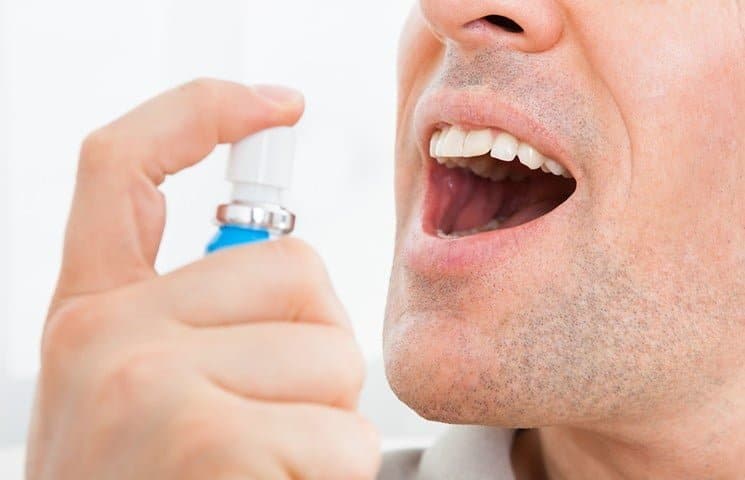 Investigan si spray bucal serviría para combatir el Covid19