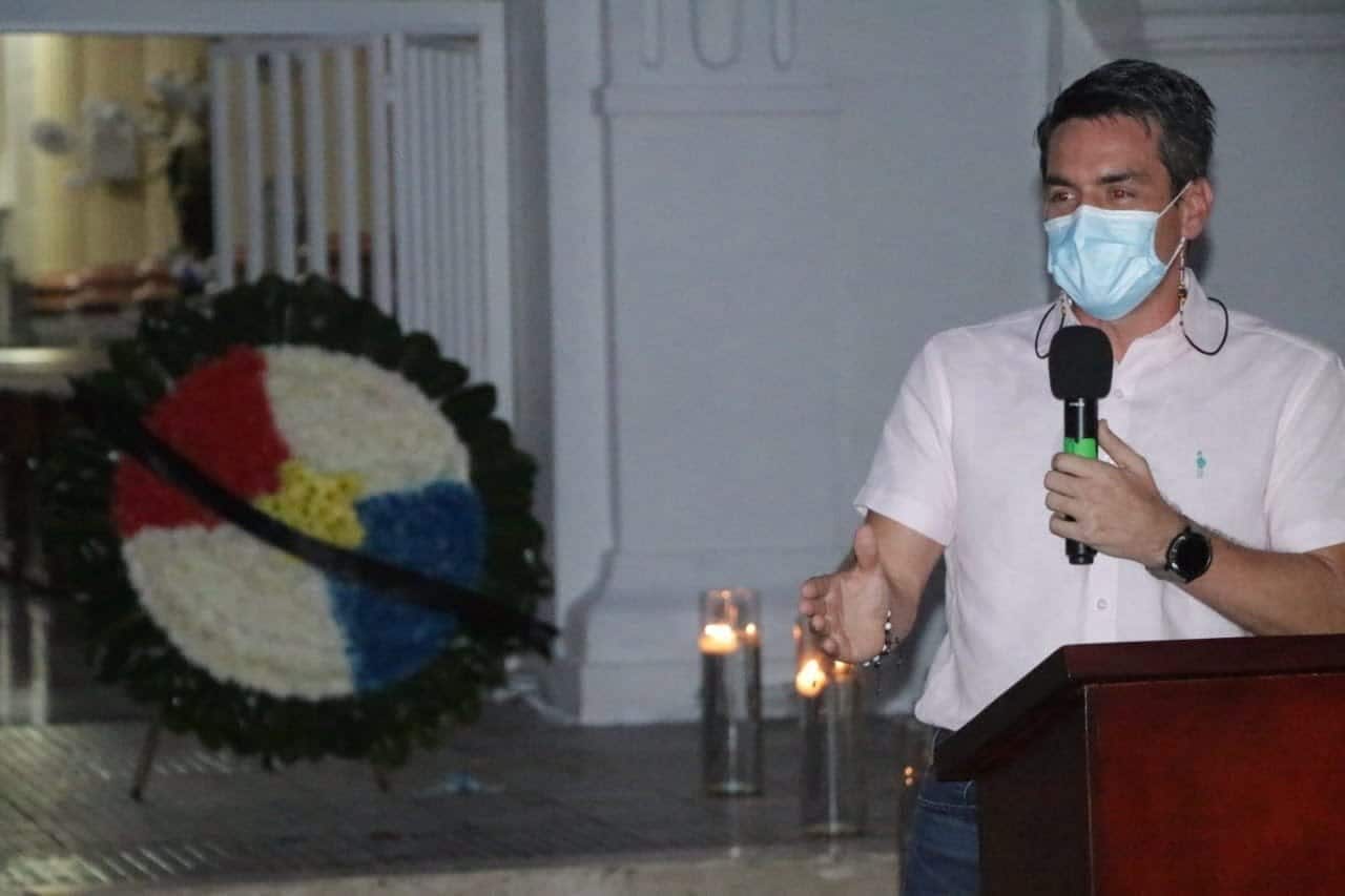 Alcalde rinde homenaje a víctimas del Covid19 en Montería