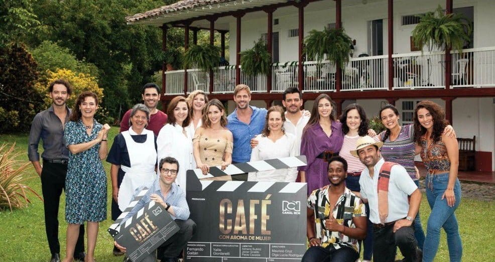 Adelanto De Café Con Aroma De Mujer