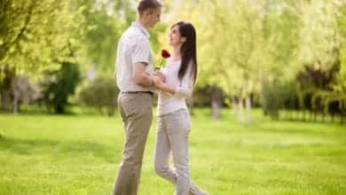 País donde el gobierno paga para que sus ciudadanos encuentren pareja