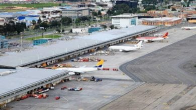 Colombia suspende vuelos provenientes de Brasil