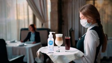 Hoteles, restaurantes y parques de diversiones no tendrán pico y cédula