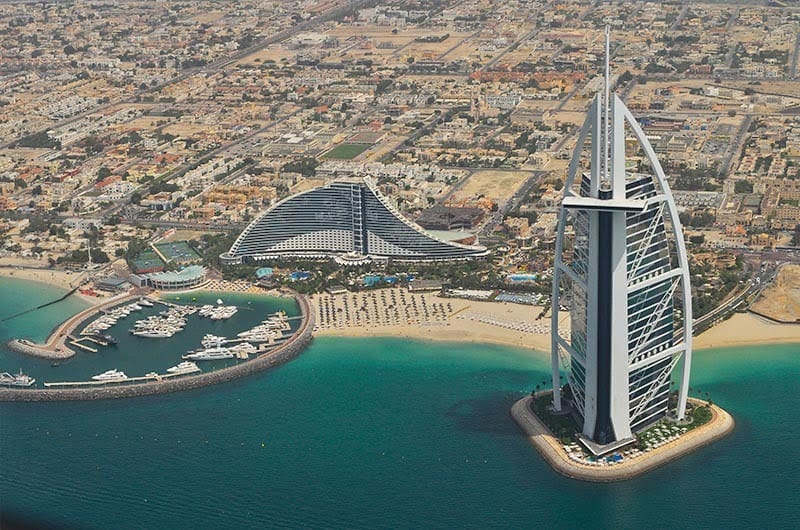 Vacaciones de lujo a Dubai incluyen vacuna contra Covid19