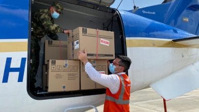 Alcalde Carlos Ordosgoitia recibe el primer lote de vacunas contra Covid