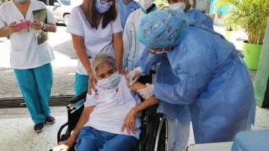 Inició en Montería la vacunación de la población mayor de 80 años