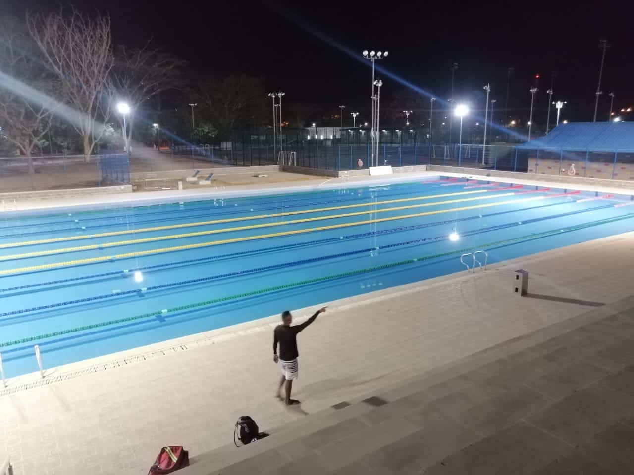 Se retoman las prácticas libres de natación en las piscinas de la Villa Olímpica