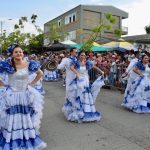 parada folclórica