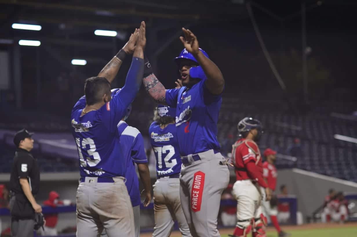 Vaqueros y Tigres abren temporada en el 18 de Junio: precio de la boleta y hora de inicio