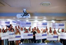 Alcalde Hugo Kerguelén entrega cheques del Fondo Emprender e impulsa el crecimiento empresarial de Montería